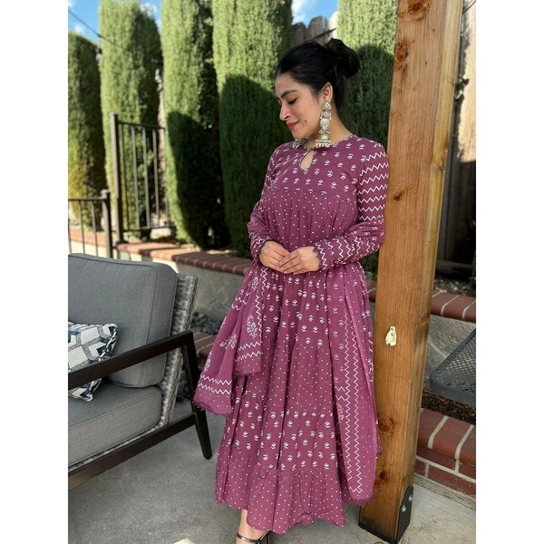 99 Fashion Bazaar Printed Peach Colour Flaired Gown Set With Dupatta  - Can Can, XXL