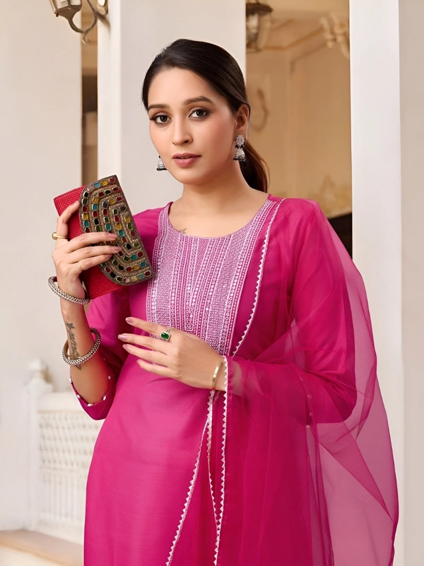 99 Fashion Bazaar Kurta Set with Dupatta in Cotton Fabric  - Magenta / Fuchsia, XL