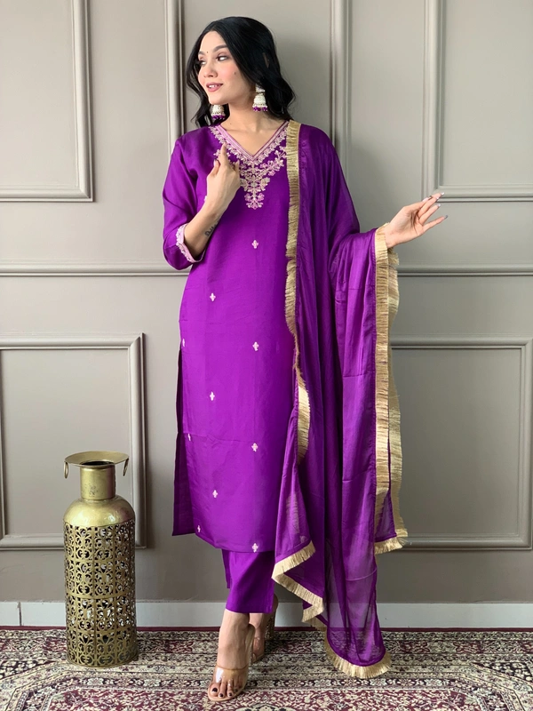 99 Fashion Bazaar Straight Kurti Set in Viscose Chanderi with Embroidery Neck Yoke and Dupatta. - Finn, XL