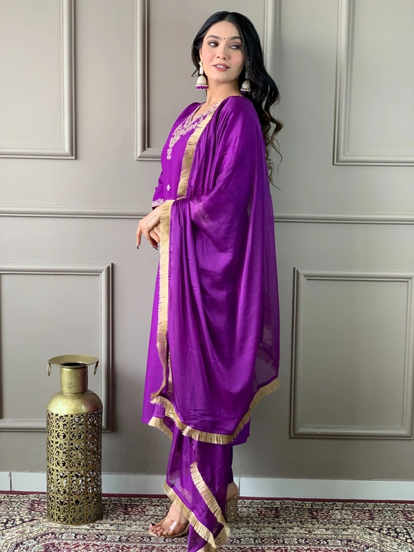 99 Fashion Bazaar Straight Kurti Set in Viscose Chanderi with Embroidery Neck Yoke and Dupatta. - Finn, XL