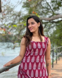99 Fashion Bazaar Kurti Set in Cotton Printed Fabric - Tabasco, L