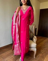 99 Fashion Bazaar Wedding Straight Kurti Set in Silk Chanderi Fabric with Jacquard Dupatta.  - Bright Red, L
