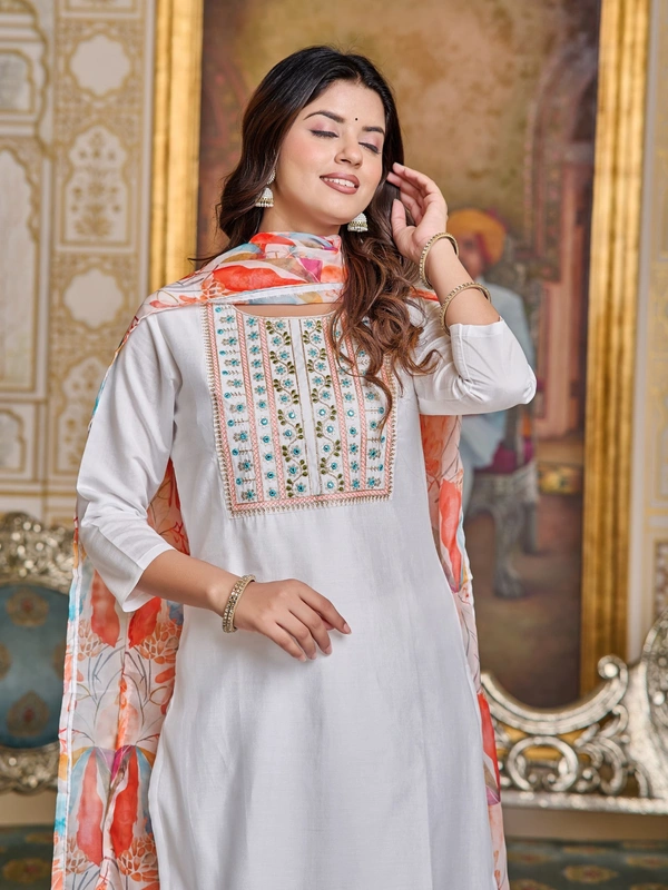 99 Fashion Bazaar Kurti Set with Embroidery Details In Chanderi Fabric and Printed Dupatta - White, XXL