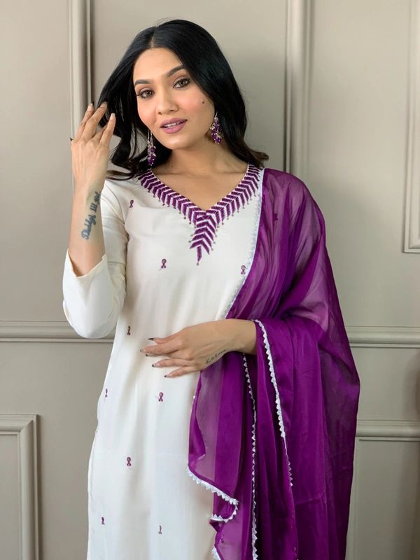 99 Fashion Bazaar Emborierded Kurti Set in Rayon with Embroidery Neck Yoke and Dupatta.  - White, L
