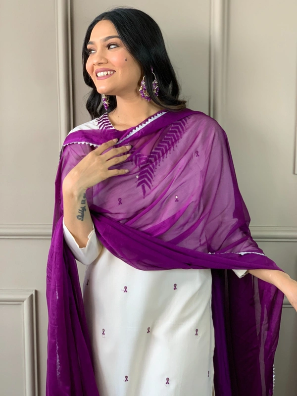 99 Fashion Bazaar Emborierded Kurti Set in Rayon with Embroidery Neck Yoke and Dupatta.  - White, L