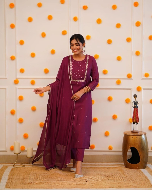 99 Fashion Bazaar Straight Kurti Set in Rayon Slub with Embroidery Neck Yoke and Dupatta.  - Falu Red, XL