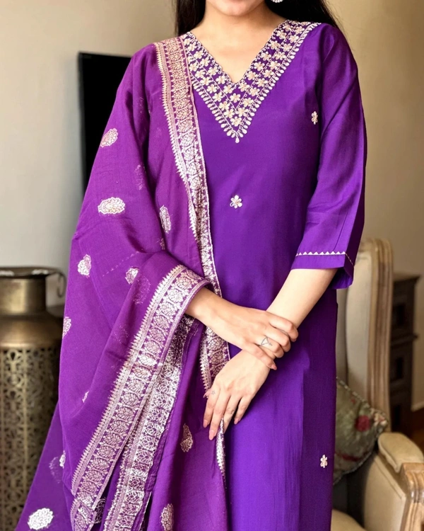 99 Fashion Bazaar Wedding Straight Kurti Set in Silk Chanderi Fabric with Jacquard Dupatta.  - Cherry Pie, XL