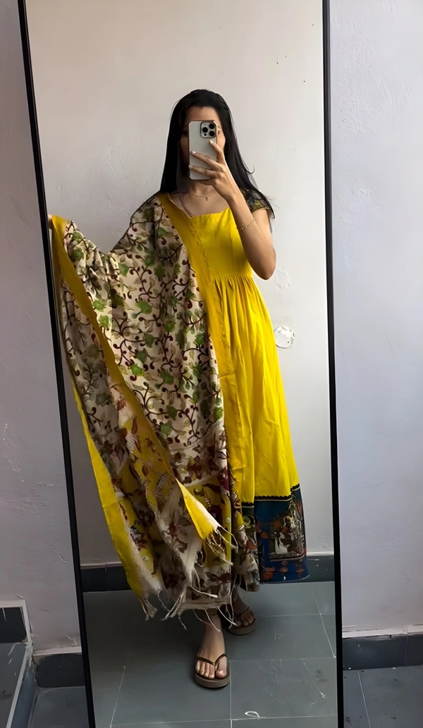 99 Fashion Bazaar Gown Set with Dupatta in Pure Cotton - Key Lime Pie, XXL