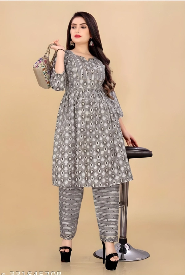 99 Fashion Bazaar Stright Kurti Set in Cotton Fabric  - Gray, XL