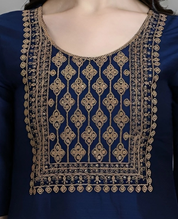 99 Fashion Bazaar Kurta Set in Silk Blend Fabric with Printed Dupatta. - Royal Blue, L