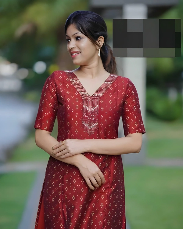 99 Fashion Bazaar Kurti Set in Beautiful Prints - Guardsman Red, XL