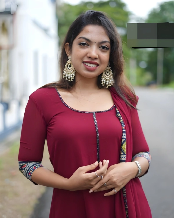 99 Fashion Bazaar A-LINE Kurti with Dupatta in Solid Colors - Maroon, M