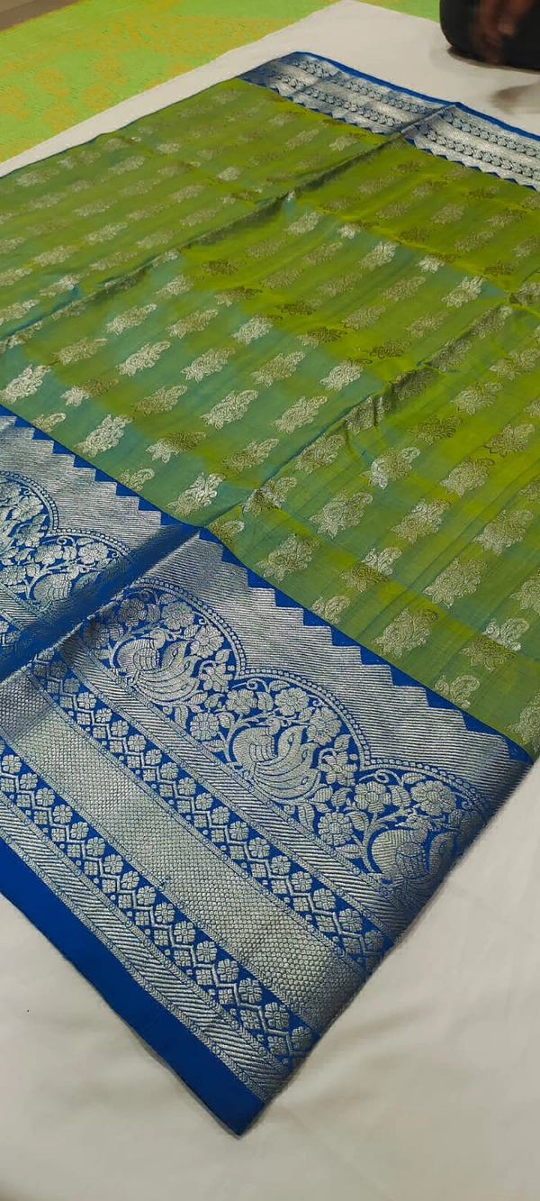 Venkatagiri Handlooms 004-Venkatagiri Handloom Pure Pattu Saree - Free, Electric Violet