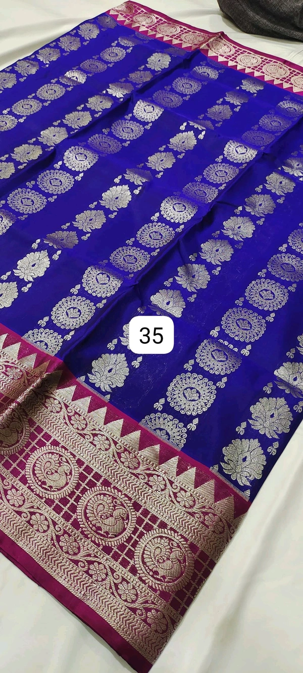 35 -  Venkatagiri Handloom Pure Small Border Pattu Saree