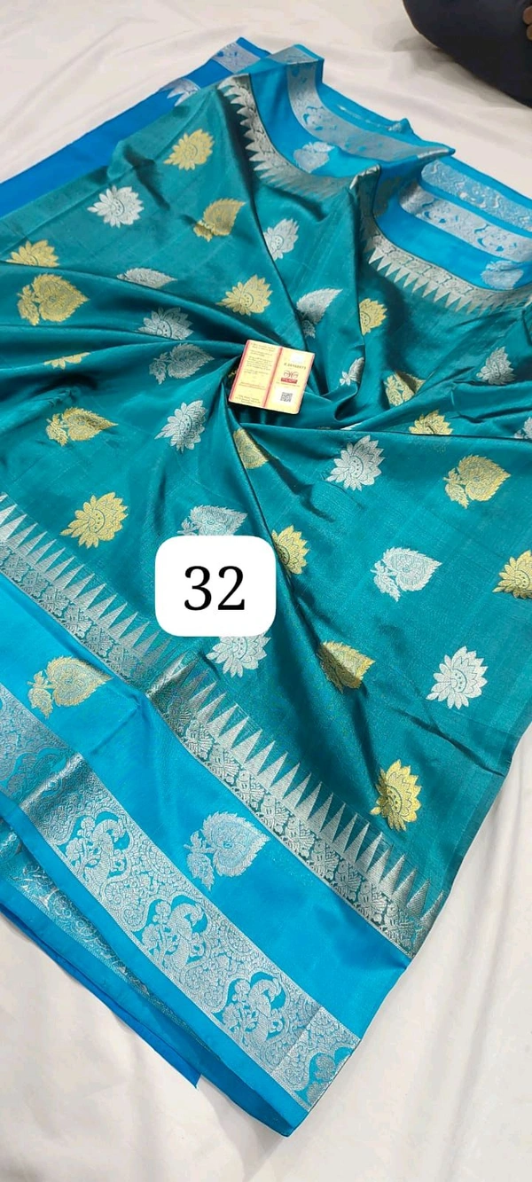 32 -  Venkatagiri Handloom Pure Small Border Pattu Saree