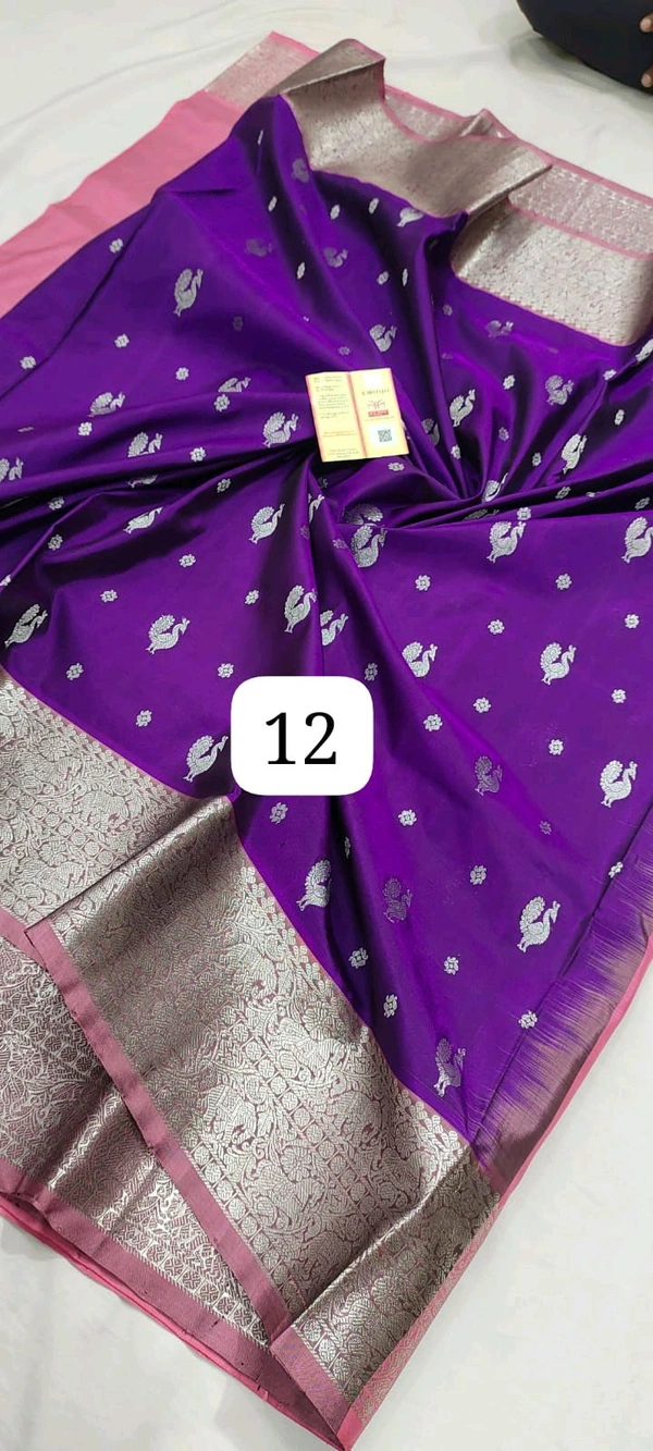 12 -  Venkatagiri Handloom Pure Small Border Pattu Saree