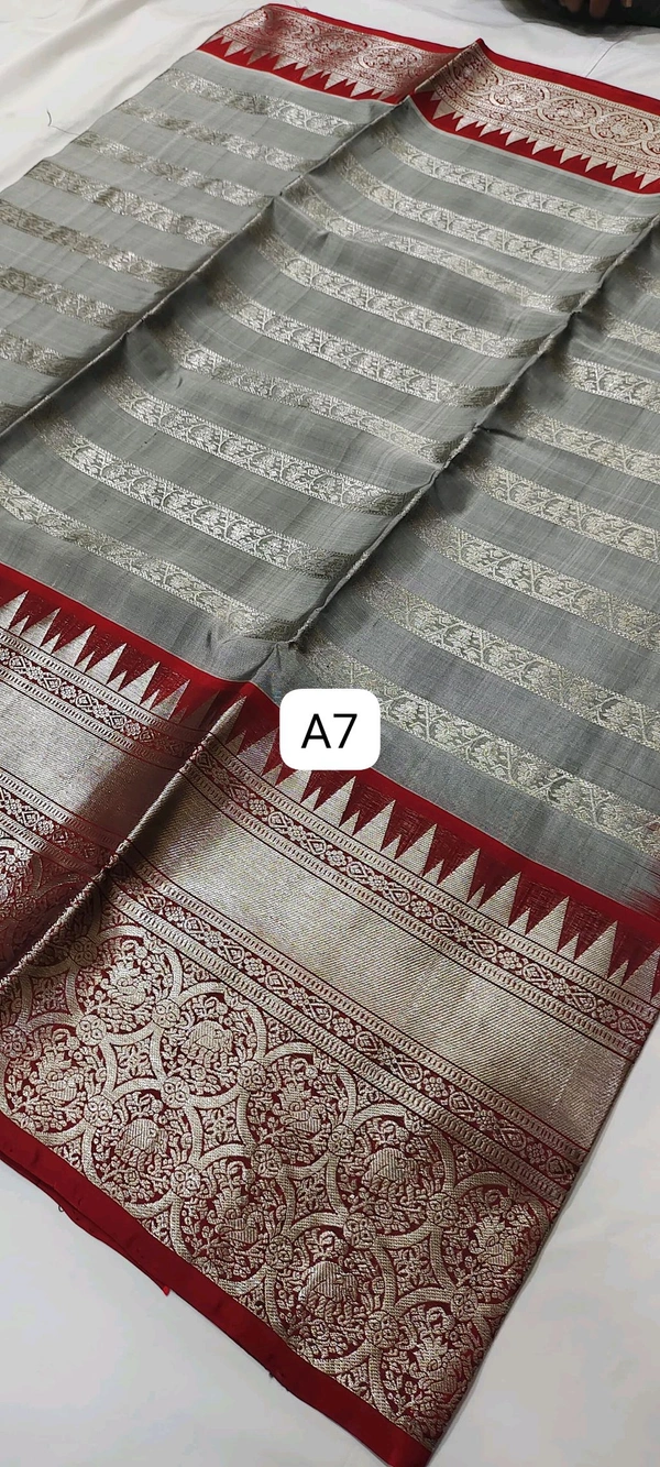 A7 -  Venkatagiri Handloom Pure Small Border Pattu Saree