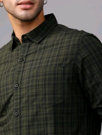  HIGHLANDER Men Checkered Casual Multicolor Shirt - M