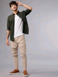  HIGHLANDER Men Checkered Casual Multicolor Shirt - M