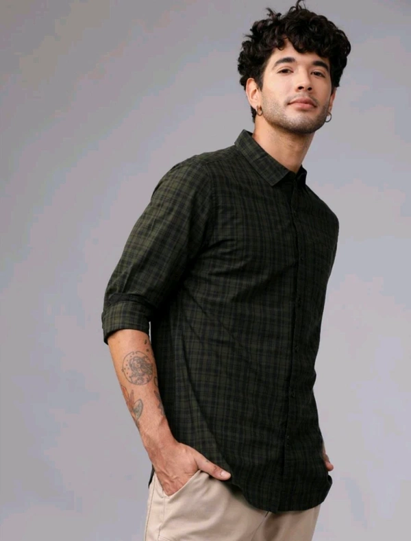  HIGHLANDER Men Checkered Casual Multicolor Shirt - XL