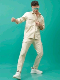  HIGHLANDER Regular Fit Men Beige Trousers - 34