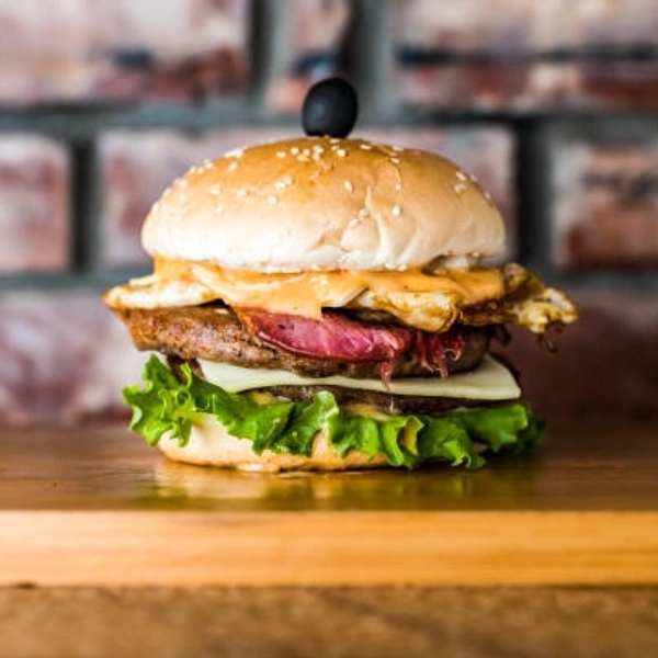Supreme Burger 