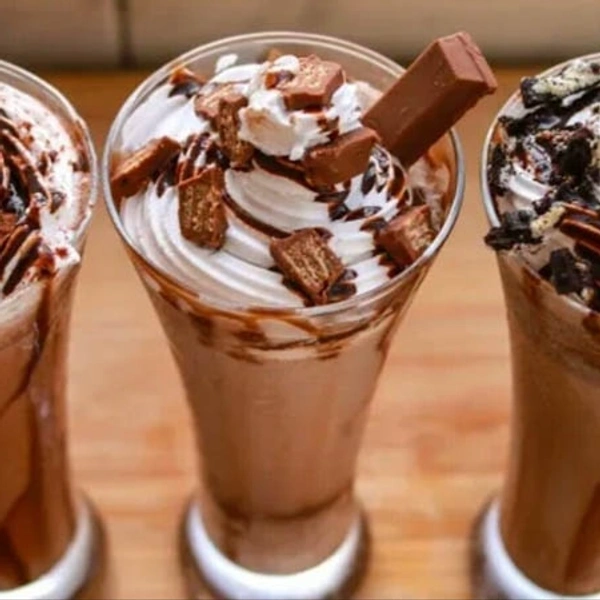 Kit Kat Milk Shake 