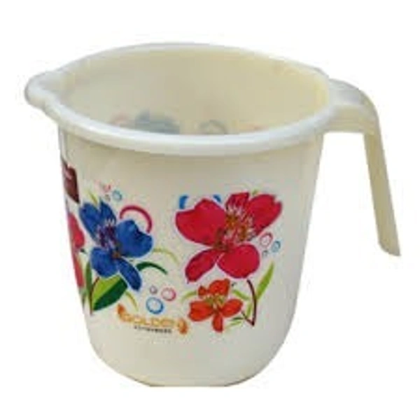 Plastic Mug - Big (color may differ)