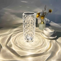 Beautiful Diamond Crystals Table Lamp