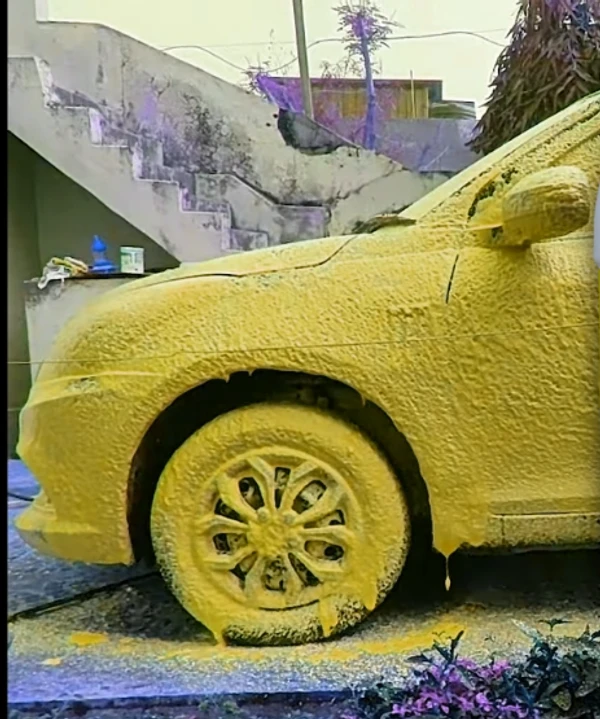 Uniwax color foam wash with wax colour foam car wash shampoo - 1kg, yellow