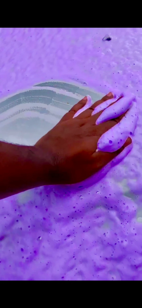 Uniwax color foam wash with wax colour foam car wash shampoo - 1kg