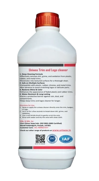 Car Trim & Logo cleaner streak-free oxidation remover - 1 L
