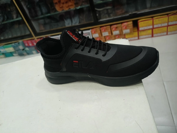 kicker 53 - Black, 9