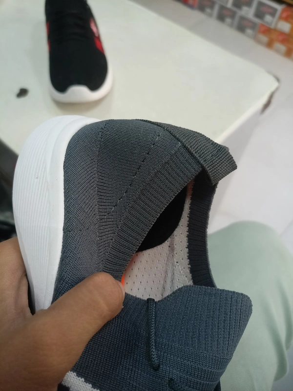 DUNLUP BLACK - Black, 6