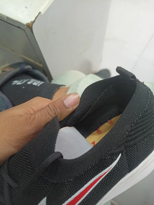DUNLUP BLACK - Black, 6