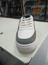 MACPRO - White, 9