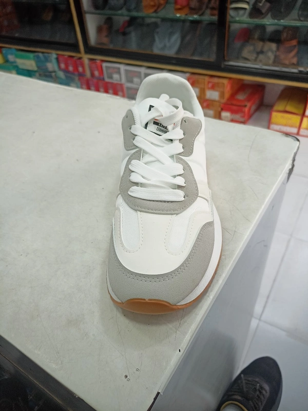 Magnet 22 - White, 7