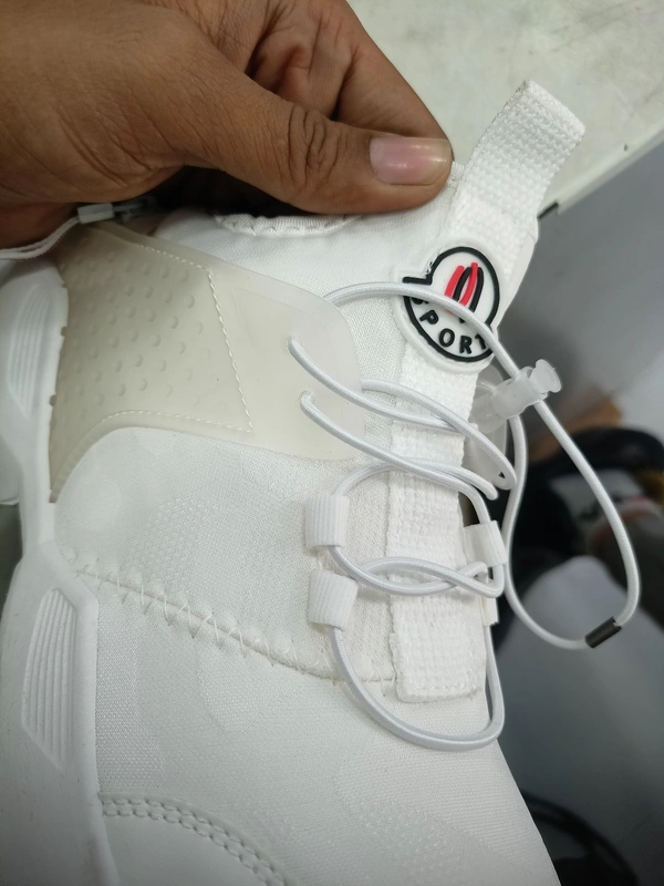 Maganett 33 - White, 7