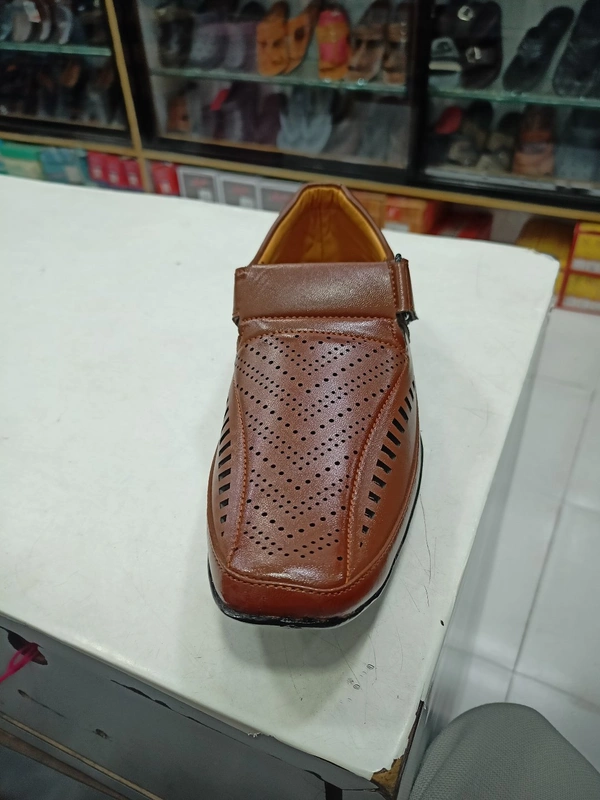 BEETAL TAN - Golden Tainoi, 6