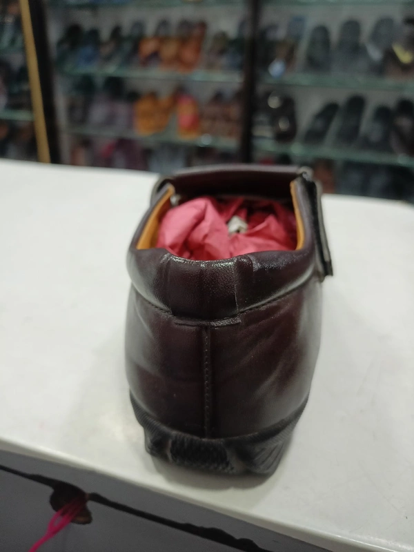 BEETAL BROWN - Carnaby Tan, 6