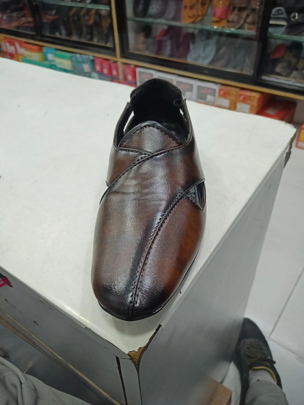 TRUE COOPER BROWN 2 - Carnaby Tan, 7