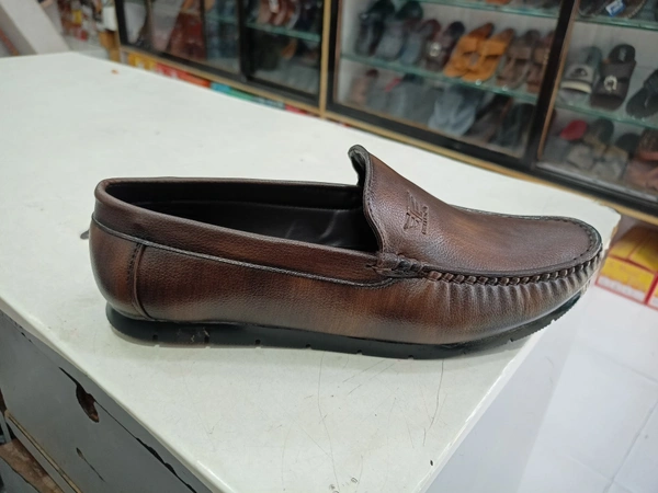 Juvani 1 - Carnaby Tan, 9