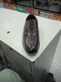 BUTLLER - Carnaby Tan, 9