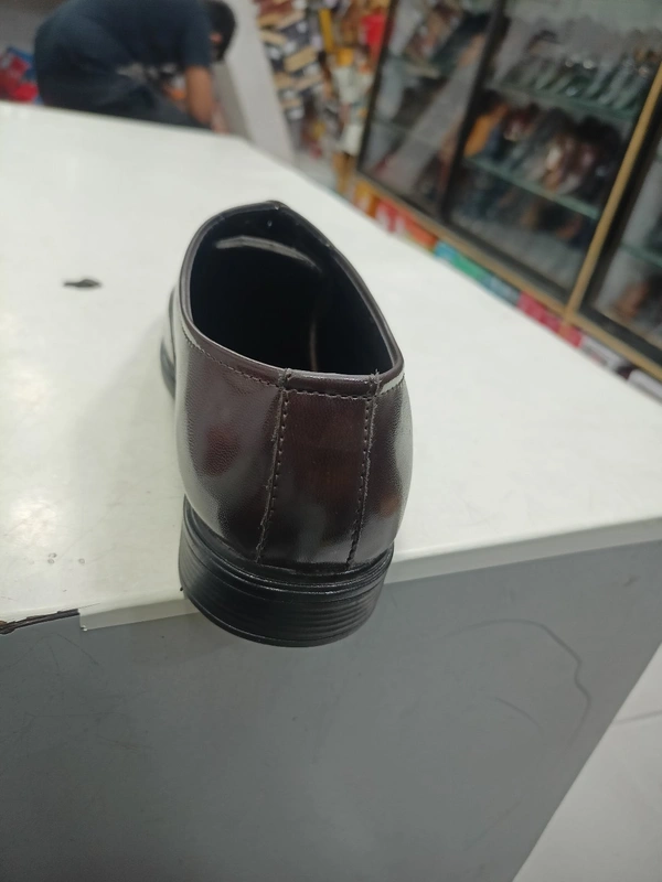 BUTLLER - Carnaby Tan, 9