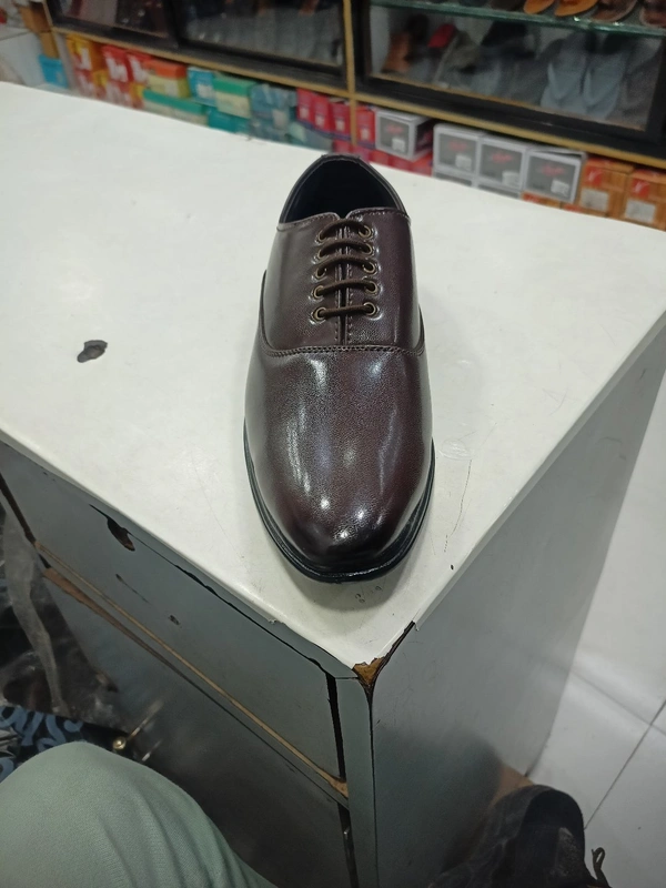 BUTLLER - Carnaby Tan, 10