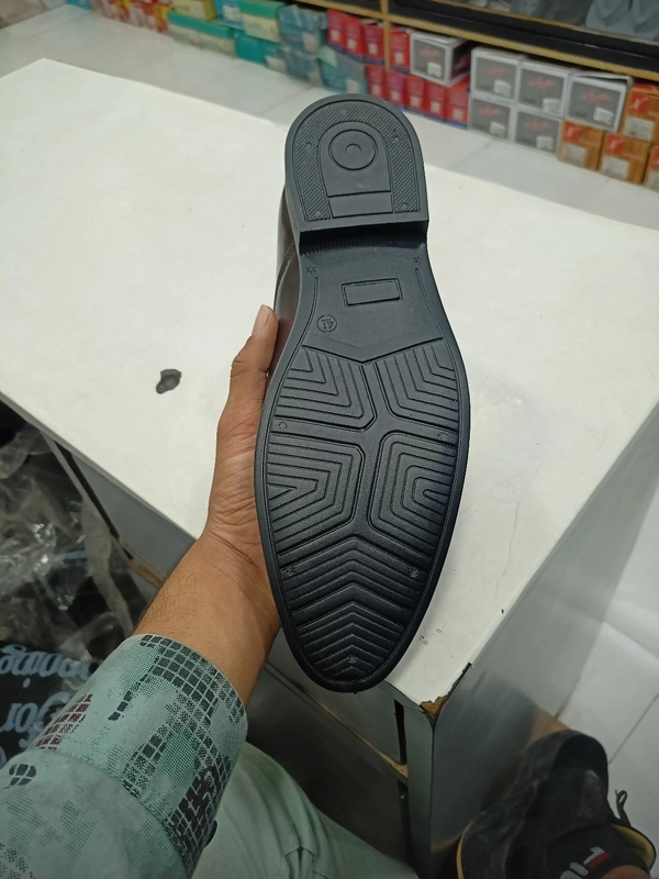 BUTLLER - Carnaby Tan, 10