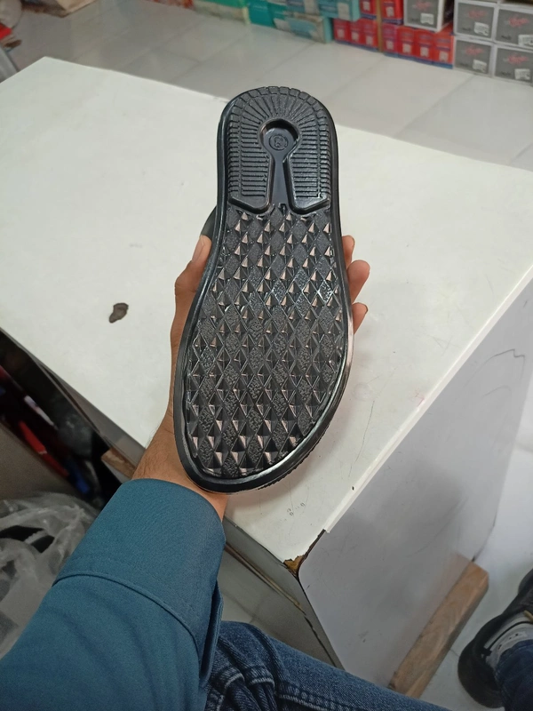 Virpin Black 1 - Black, 7