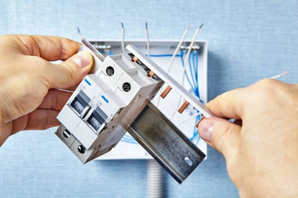 Double Pole MCB Installation ( 1 Unit )