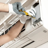Noise adjustment in swing flap