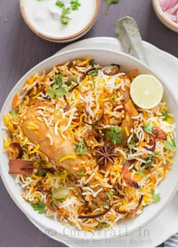 Hyderabad Chicken Dum Biryani 